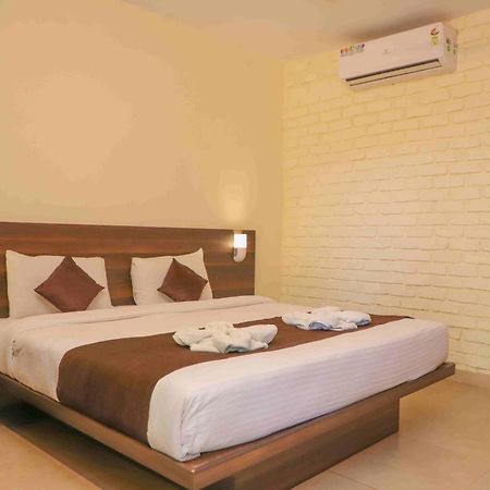 Hotel On The Rocks Mahabaleshwar Ngoại thất bức ảnh