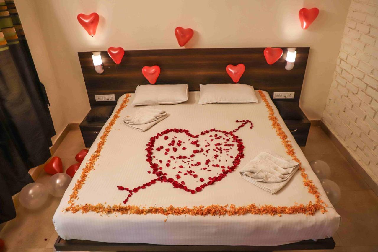 Hotel On The Rocks Mahabaleshwar Ngoại thất bức ảnh